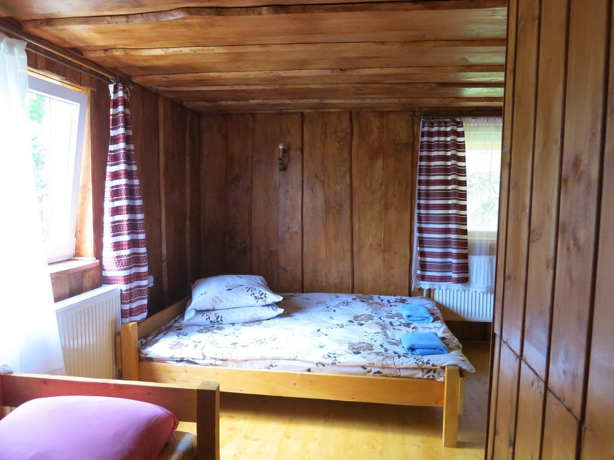 Cottage V Gorakh Iszka Kültér fotó
